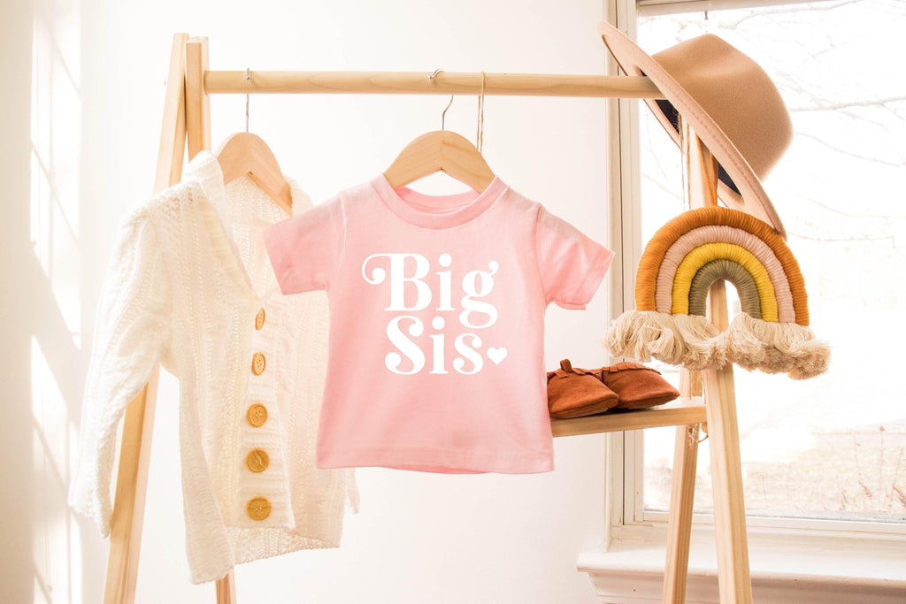 Big sis Baby And Toddler Sister T-Shirt (Retro) - Two & Gathered