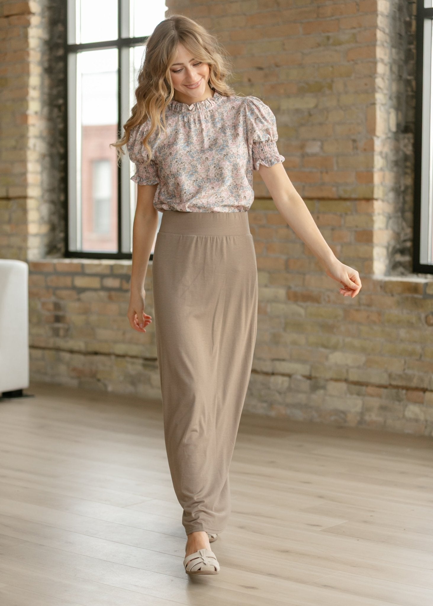 Clara Floral Ruffle Mockneck Short Sleeve Top - Two & Gathered