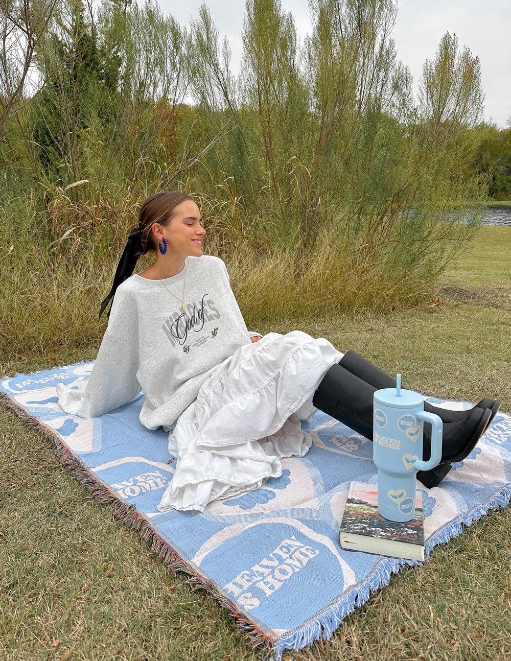 Heaven Is Home Throw Blanket - Two & Gathered