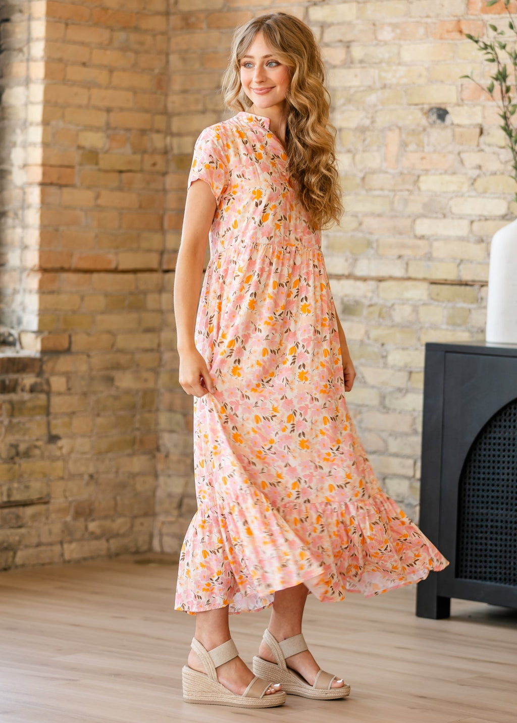 Jaydrien Floral Flutter Sleeve Midi Dress - Two & Gathered
