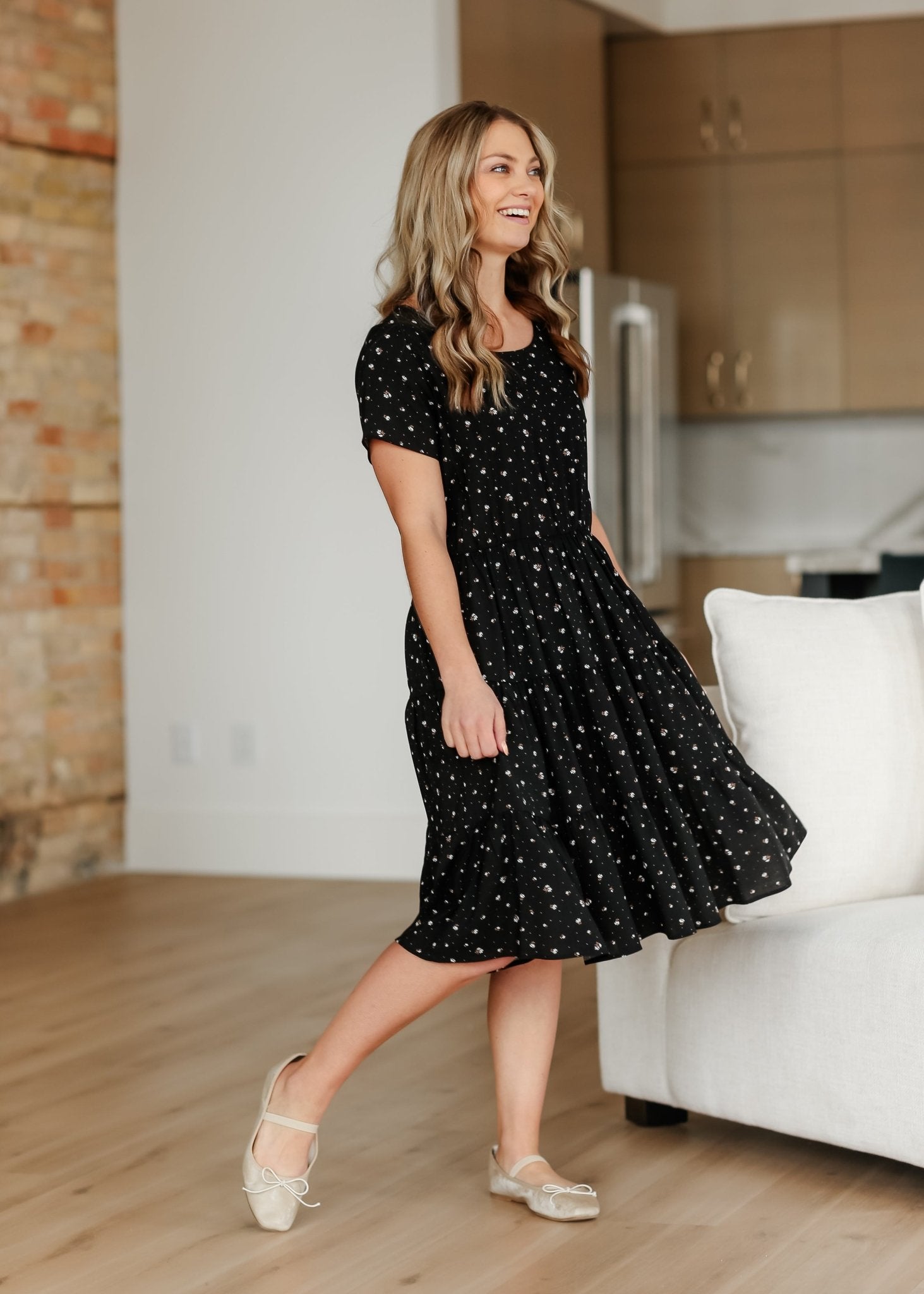 Jenna Floral Knit Short Sleeve Tiered Midi Dress - Two & Gathered