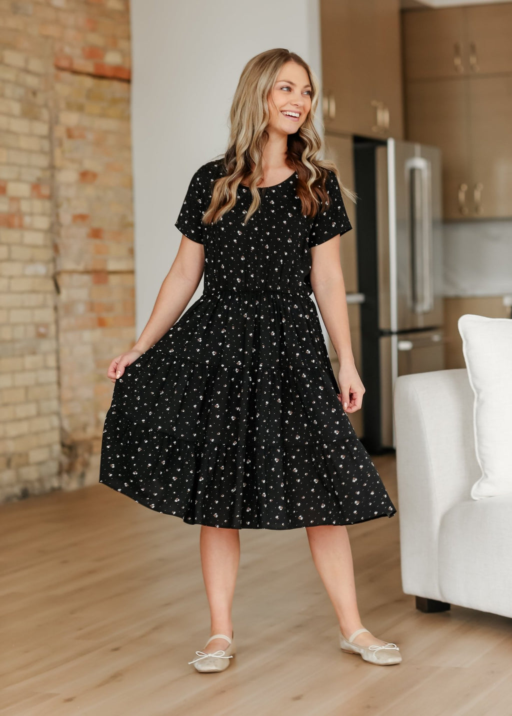 Jenna Floral Knit Short Sleeve Tiered Midi Dress - Two & Gathered