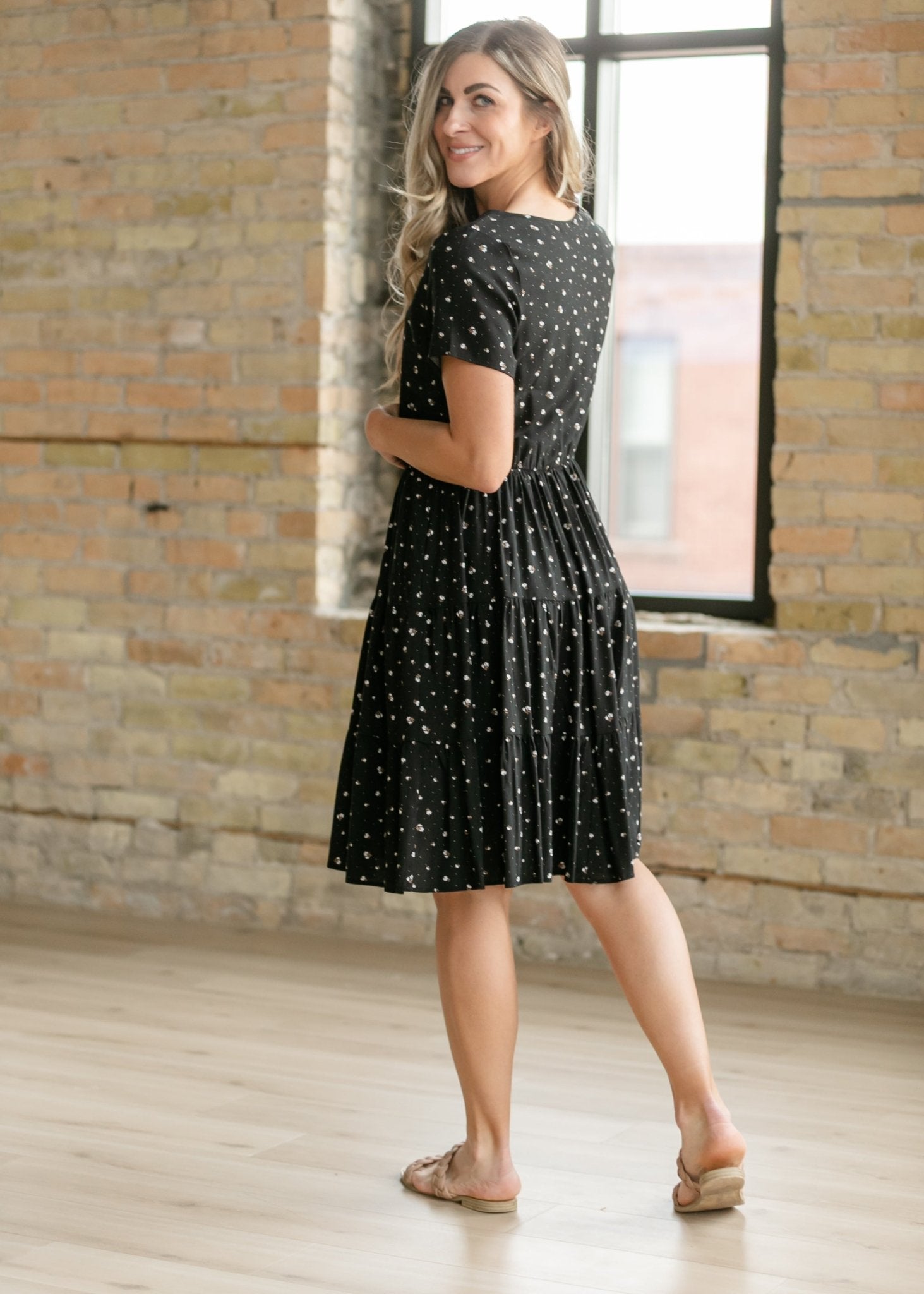 Jenna Floral Knit Short Sleeve Tiered Midi Dress - Two & Gathered