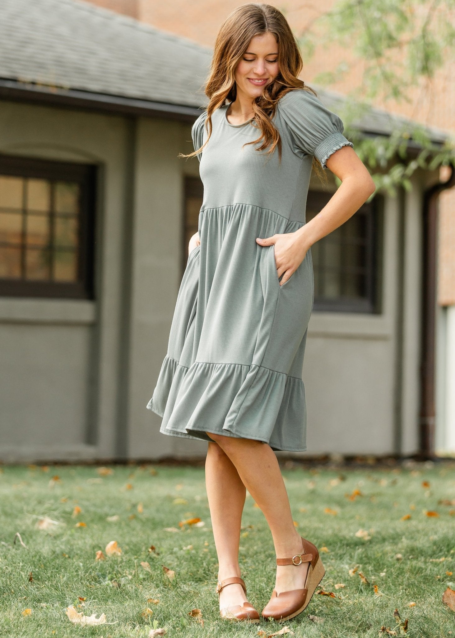 Jess Short Sleeve Midi Dress - Two & Gathered