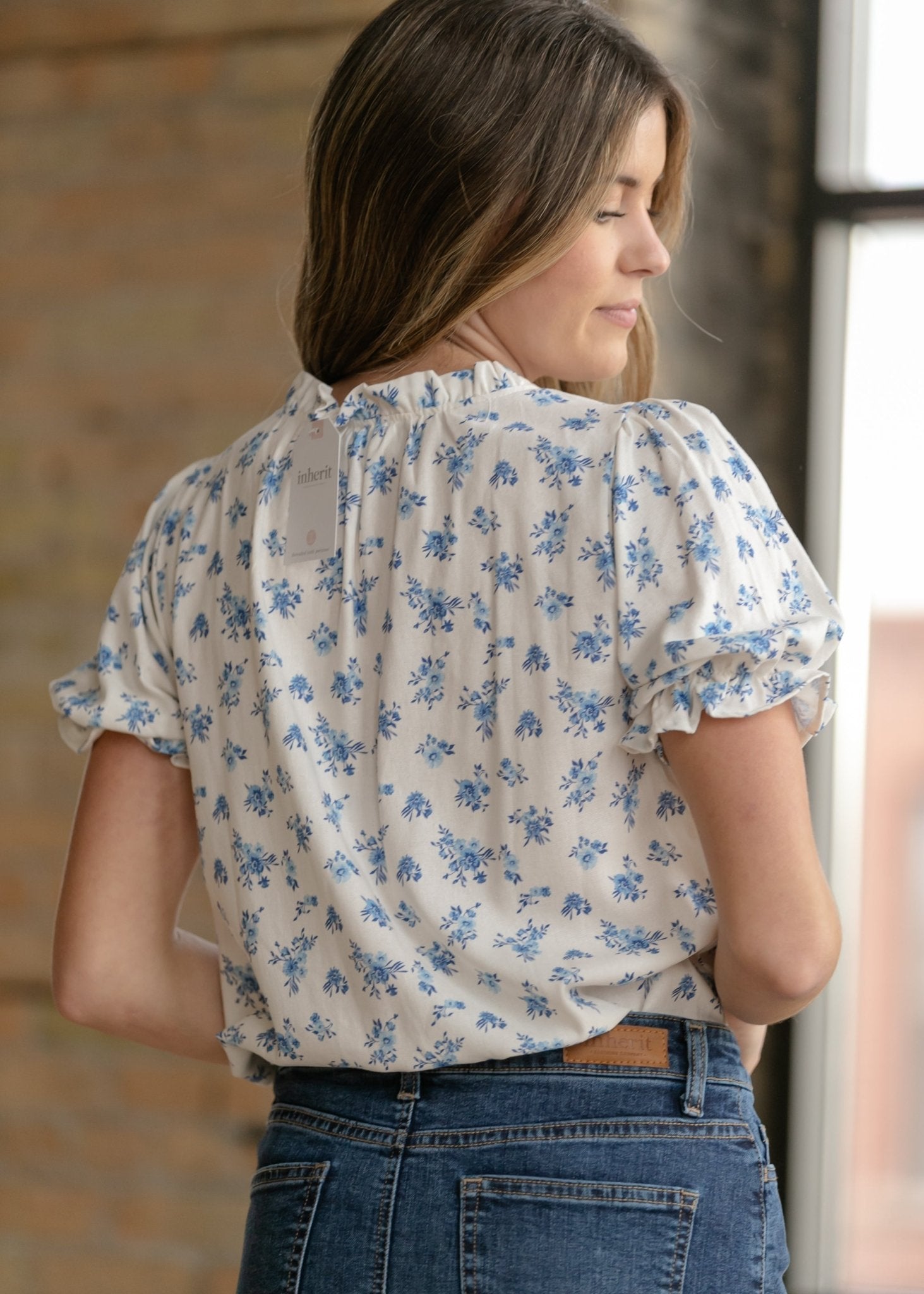 Laurel V - neck Floral Short Sleeve Top - Two & Gathered