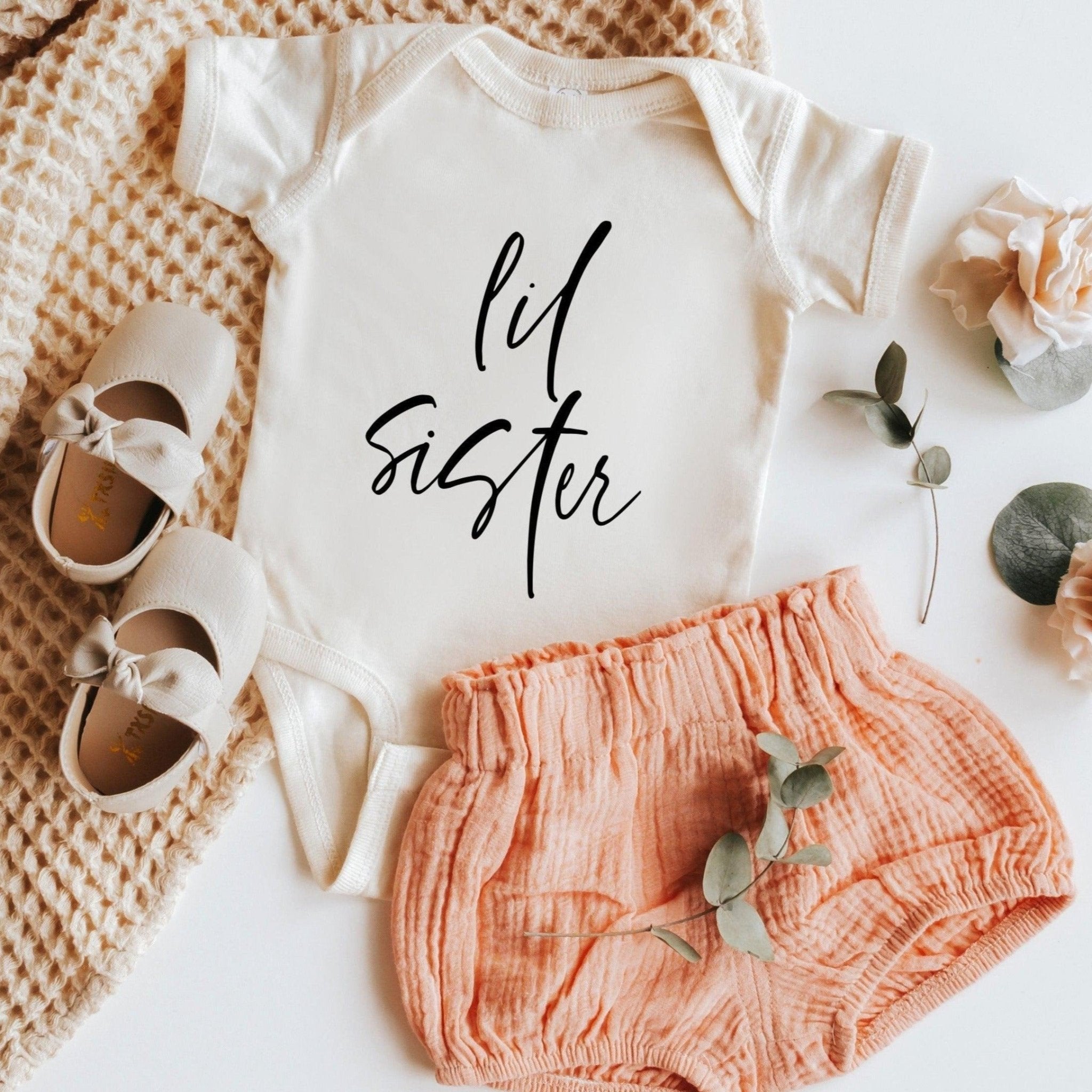 Lil sister baby Onesie (Cursive 2) - Pregnancy Announcement Sibling shirts, Lil sis, Little sister - Two & Gathered