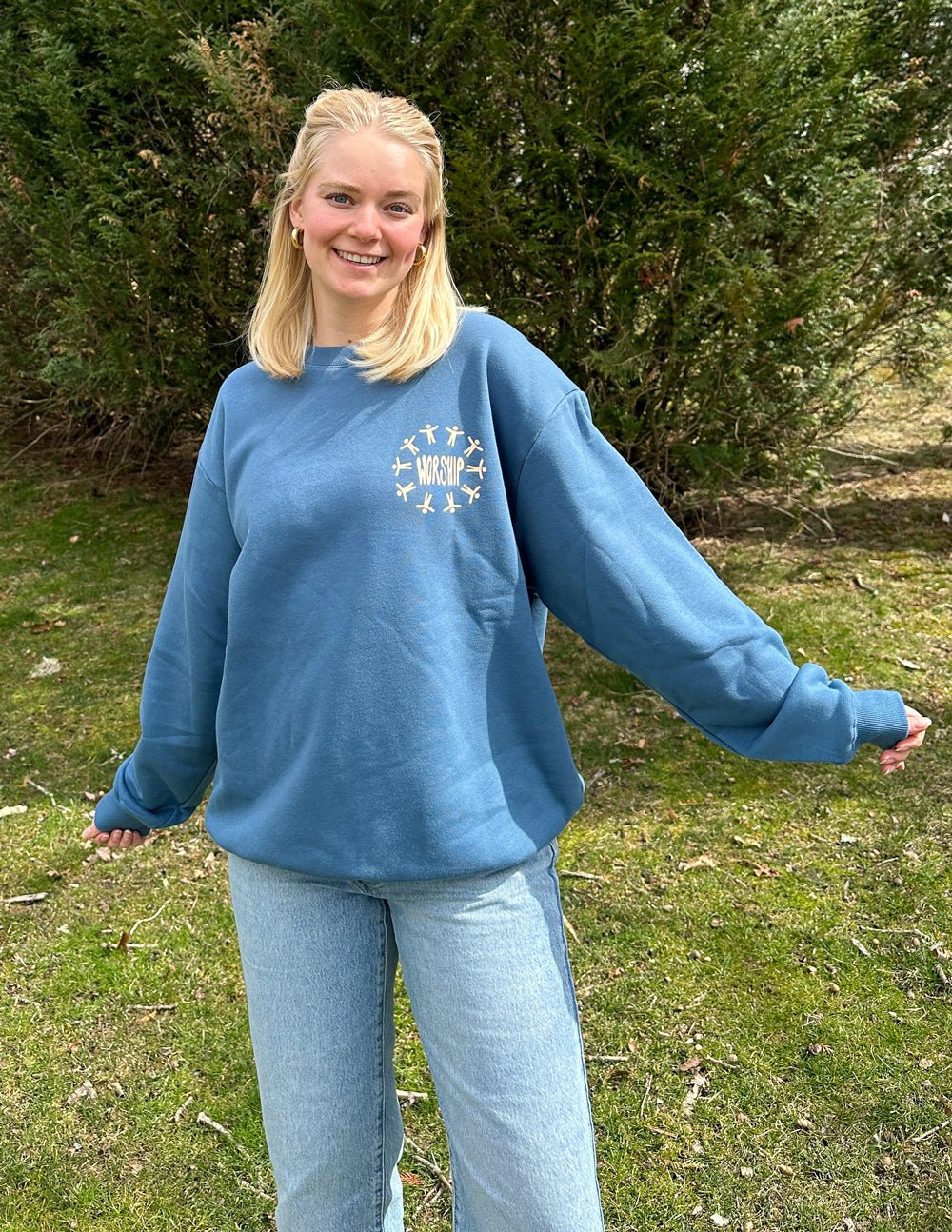 Made to Worship Unisex Crewneck - Two & Gathered