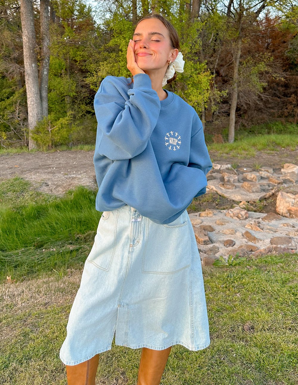 Made to Worship Unisex Crewneck - Two & Gathered