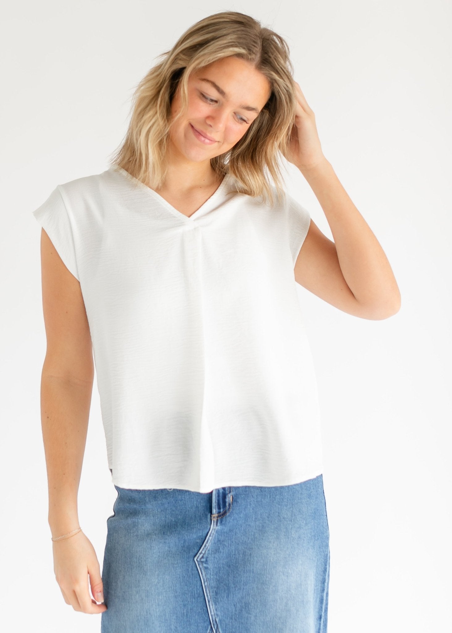 Madison V - neck Short Sleeve Flowy Top - Two & Gathered