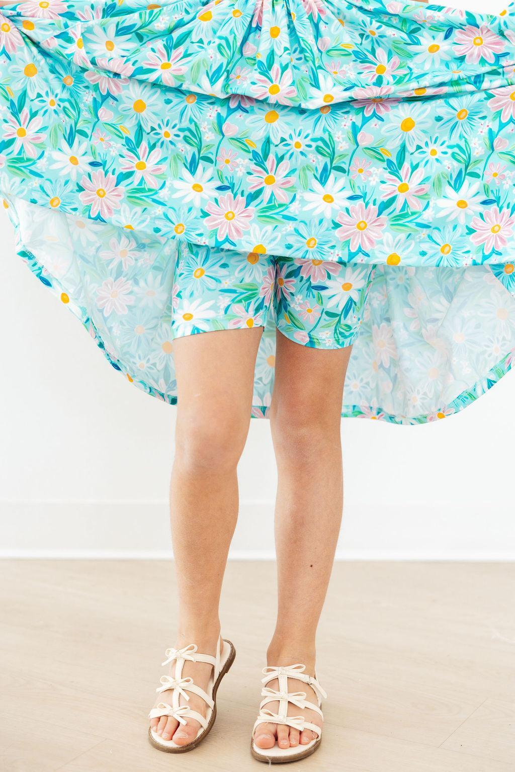 Preppy Daisies S/S Pocket Twirl Dress - Two & Gathered